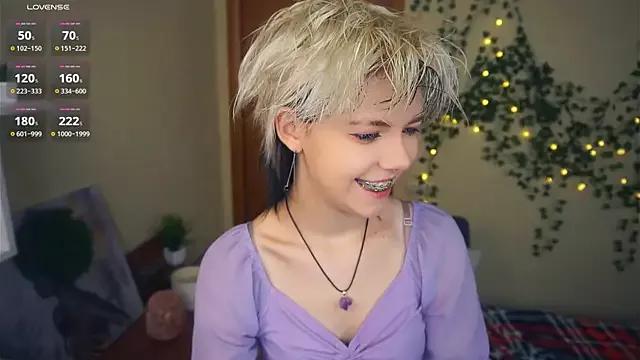 Freechat EngelAlman on StripChat