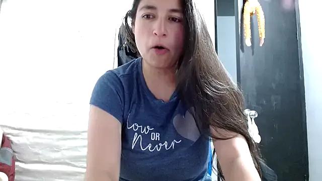 Escarcha-blue on StripChat