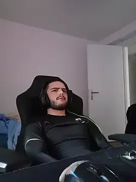 Freechat EyesNeverLies on StripChat