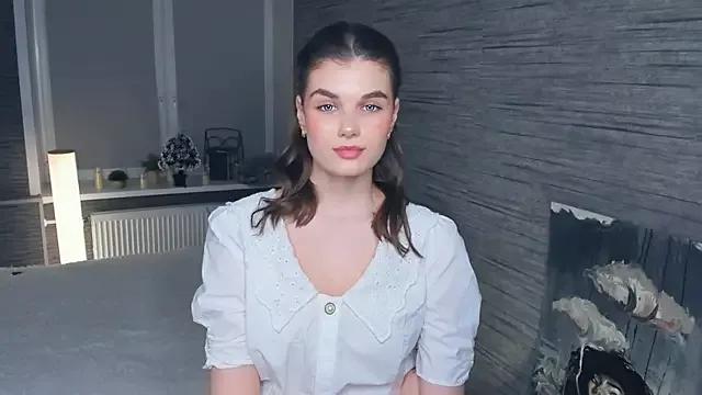 Freechat FloraDobb on StripChat