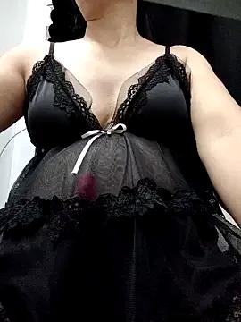 Freechat Haralushiaaa on StripChat