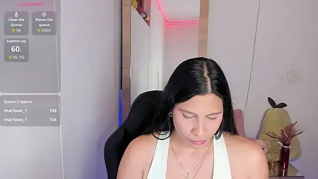 Freechat hellensexy on StripChat