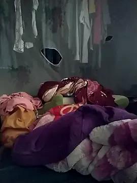 Freechat hinakaka on StripChat