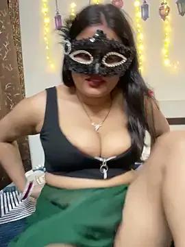 Horny_Riya_bHabhi — Ass show