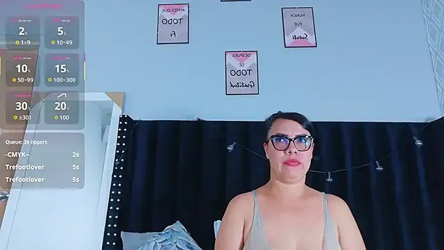 Freechat hotlatinateacher on StripChat