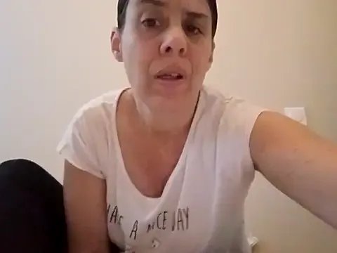 Freechat hotnathy69 on StripChat