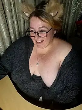 Freechat Iceprincess2bad4u on StripChat