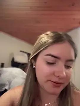 StripChat imlindapink is Freechat imlindapink — play with nipples with oil