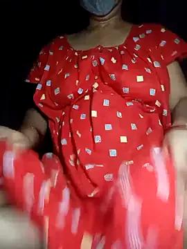 Freechat IndianRima on StripChat