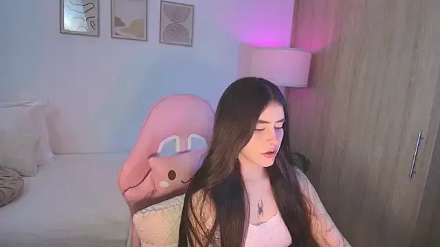 Private iriswest_ on StripChat