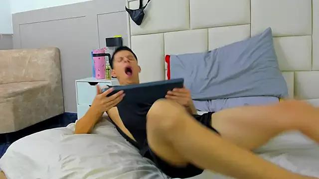 Freechat jake_beach on StripChat