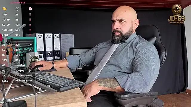 StripChat JD-69 is Freechat JD-69 —  SHOW DICK