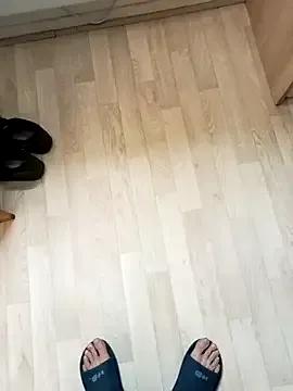 JOHANNA9MOI02 on StripChat