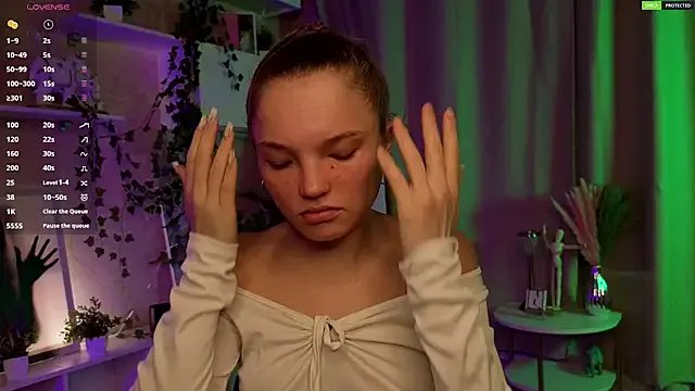 Freechat JulieLupo on StripChat