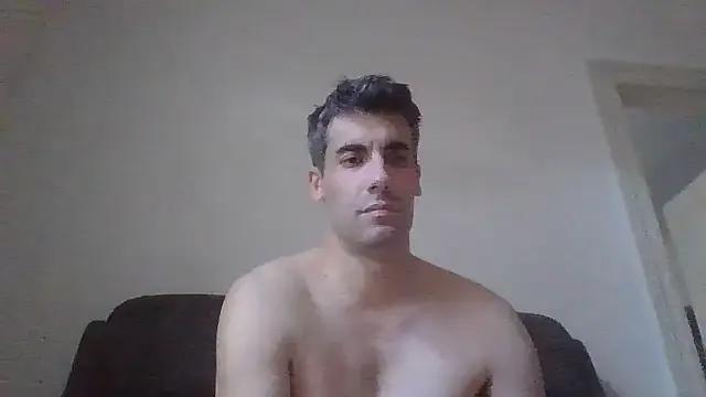 Freechat JulioIsHere4you on StripChat