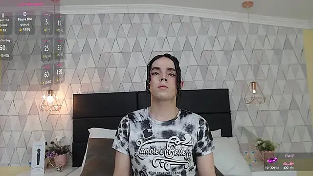 Freechat JustinePerry on StripChat