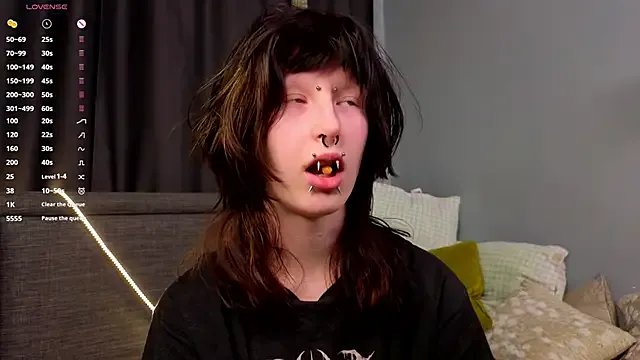 Freechat KandraCruser on StripChat