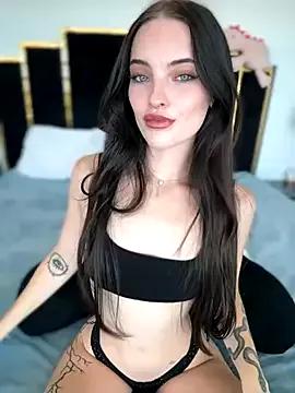Freechat KarissaChantelle on StripChat