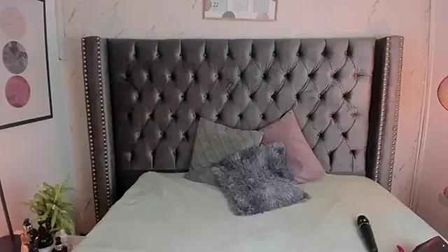 Freechat Kim_Blane on StripChat