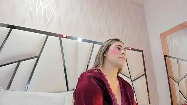 Freechat kimberly7_ on StripChat