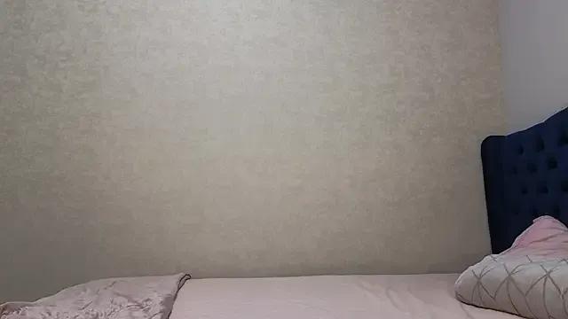 Freechat kimmie_meow on StripChat