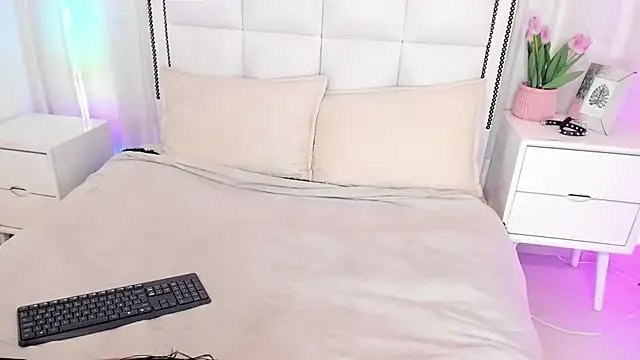 Freechat Kirara_22 on StripChat