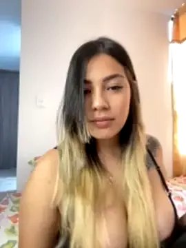 Freechat Latina_vanessa on StripChat