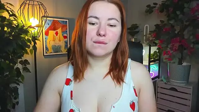 Freechat LAYLAxSTAR on StripChat