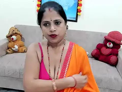 Freechat leahgotiii on StripChat