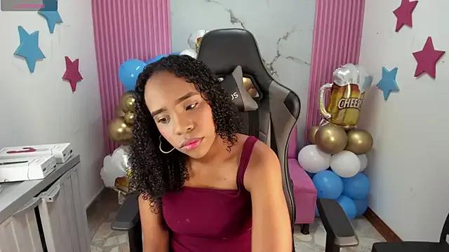 lia_16 on StripChat