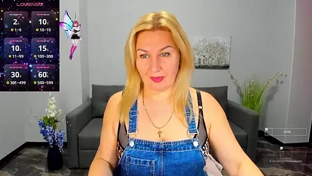 Freechat Lili_Crossi on StripChat