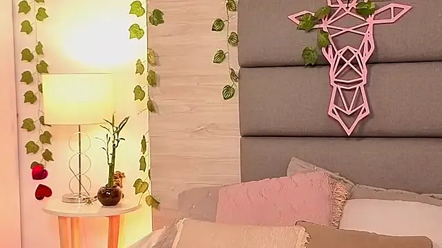 Freechat Lily_Miiller on StripChat