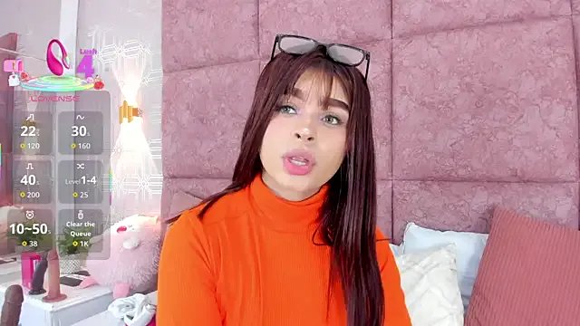 Freechat LilyRoxi on StripChat