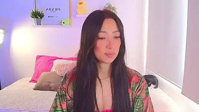 Freechat lilyy_evanss on StripChat