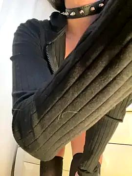 Lissa_kis — Deep throah fucking + sexy photos