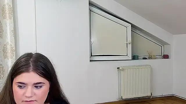 LissaBigTitts on StripChat 