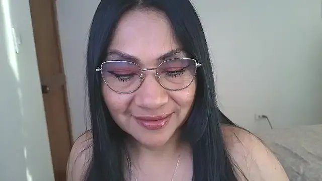 Freechat LissafeetHott on StripChat