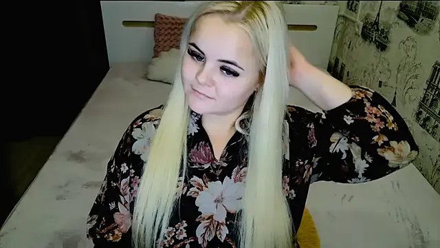 Freechat lovely-eyes on StripChat