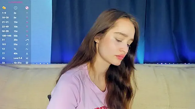 lovelyalivia
