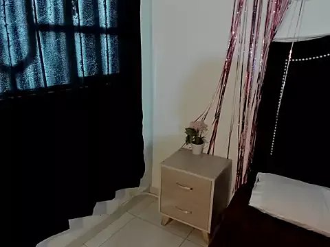 Freechat LucianaBlackwell on StripChat