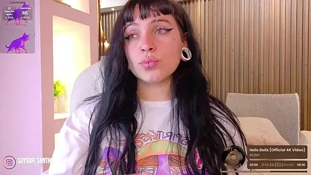 Freechat Lucy_Smith2 on StripChat