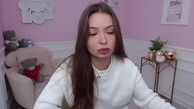 Freechat LucySkilar on StripChat