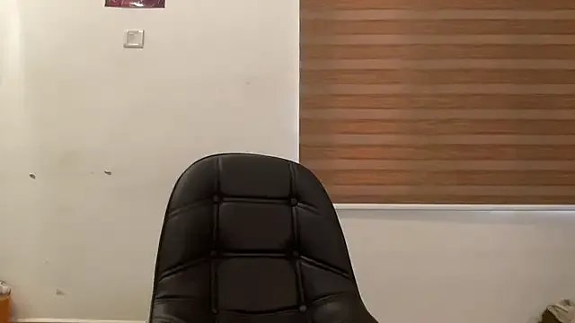 Private LucytheDevilQueen on StripChat