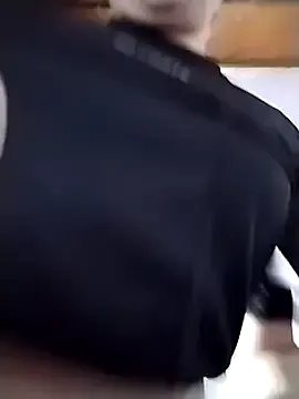 Freechat luna_desiree on StripChat