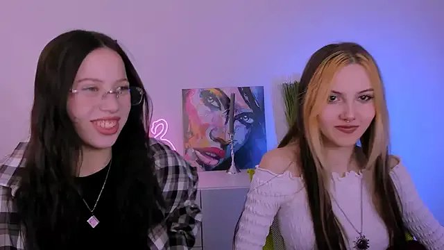 Freechat luna_tin on StripChat