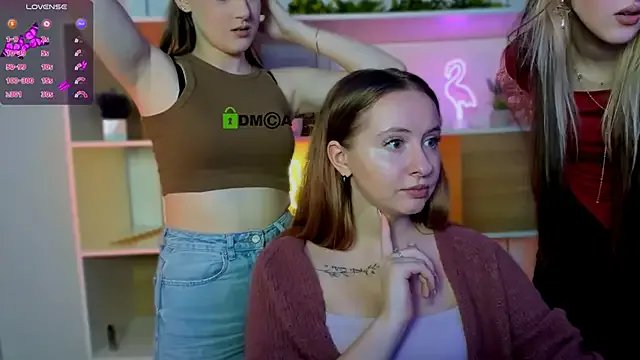 Freechat luna_tin on StripChat