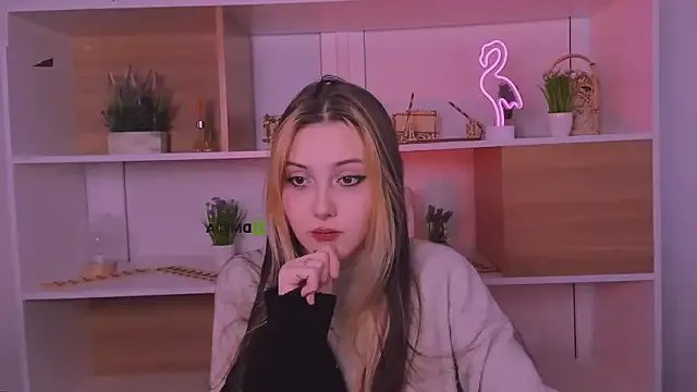 Freechat luna_tin on StripChat