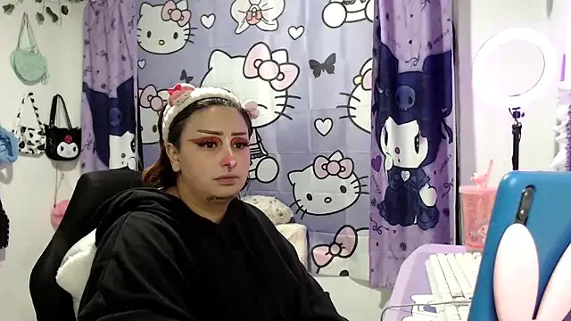 lussyevans24 on StripChat 