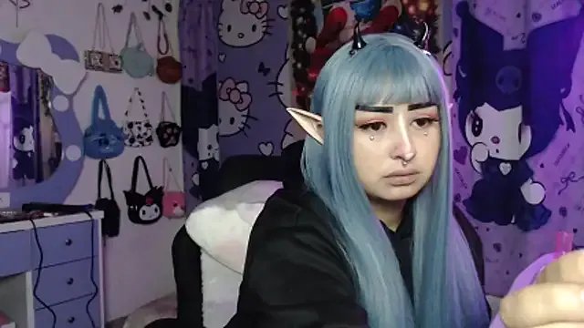 lussyevans24 on StripChat 