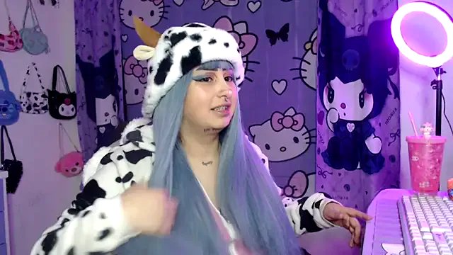 lussyevans24 on StripChat 